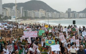 Dos mujeres mueren atropelladas en protesta en Brasil