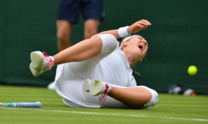 Azarenka se retira de Wimbledon por lesión