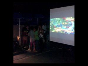 El cine llega a los niños en Los Salias (Fotos)