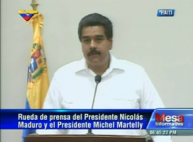 Maduro asoma la posibilidad de darle asilo a ex técnico de la CIA