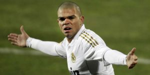 El Real Madrid afirma que Pepe no está en venta