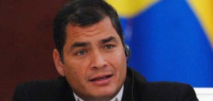 Correa dice Ecuador decidirá con absoluta soberanía sobre asilo a Snowden
