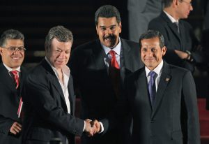 FARC preocupada por crisis Colombia-Venezuela