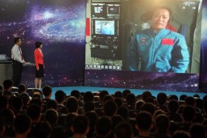Clases de física desde el espacio para millones de chinos (Fotos)