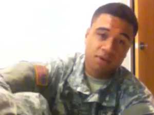 El soldado que se “tragó” a Rihanna (Video + Que le den una medalla)