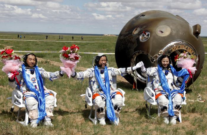 Regresa a la Tierra cápsula espacial china Shenzhou X
