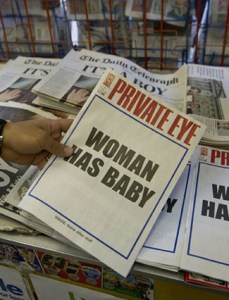 Así se desató la prensa británica tras el nacimiento del bebé Real (Fotos)