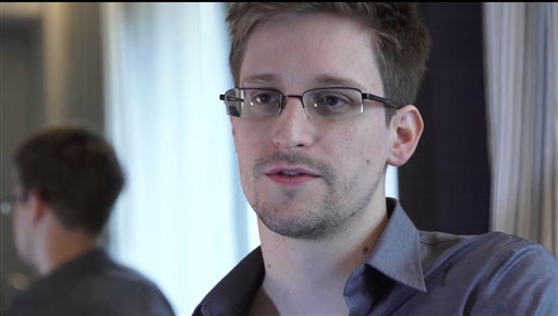 Snowden hace aparición virtual sorpresa en Vancouver
