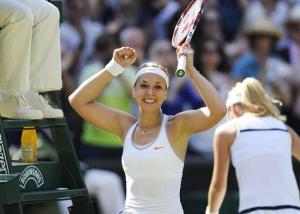 Lisicki pasa a la final de Wimbledon tras derrotar a Radwanska