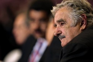 Uruguay desmiente que Mujica viaje a Cuba para tratamiento médico