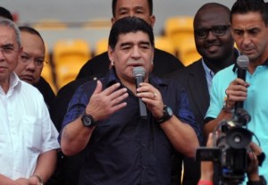 Maradona continuará un año más como embajador deportivo de Dubai