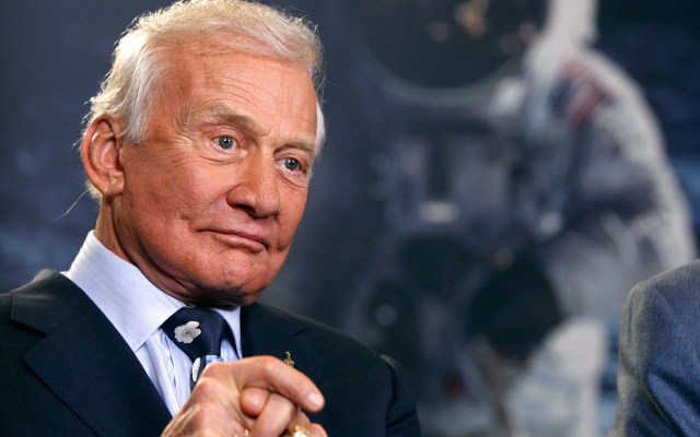 buzz-aldrin-ftr