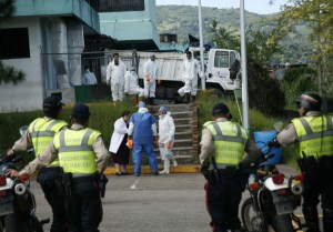 Sepultados en fosa común los cadáveres descompuestos en la morgue de San Cristóbal