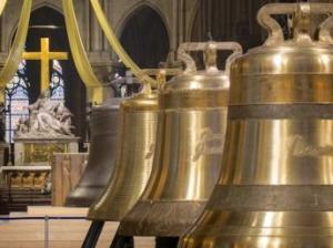 Campanas de Notre Dame sonarán por las víctimas del accidente ferroviario