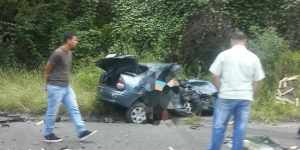 Colisión de vehículos en la autopista Regional del Centro deja tres  muertos y dos heridos
