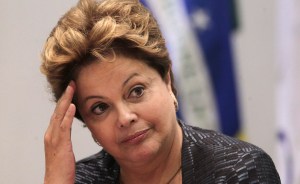 Rousseff cancela viaje de equipo que prepararía su visita a EEUU
