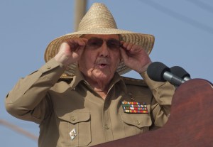Raúl Castro llama a buscar soluciones ante envejecimiento poblacional en Cuba
