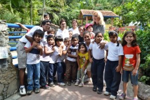 Diana D’Agostino inauguró plan vacacional para 800 niños hatillanos