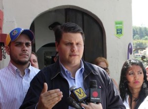 Battistini señala que salida de Venezuela de la Cidh es otro paso para la cubanización del país
