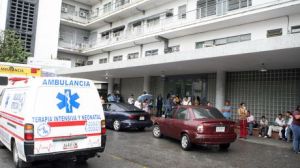 Obreros del Hospital Universitario siguen sin cobrar