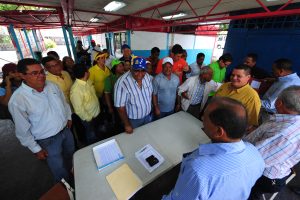 Candidatos municipales de la Unidad se inscribieron en Guarenas