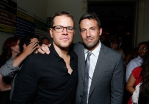 Matt Damon defiende a Affleck y asegura que Batman no es difícil de interpretar