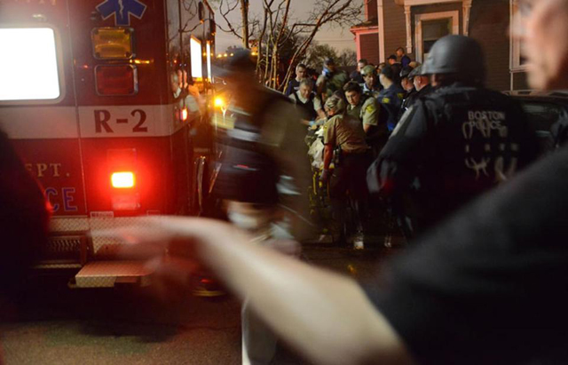 Aparecen las FOTOS del terrorista de Boston gravemente herido (imágenes fuertes)