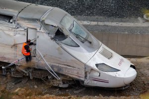 Nuevo accidente de tren en Galicia solo ocasiona daños materiales