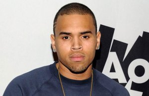 Demandan a Chris Brown por riña en estudio