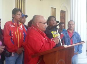Darío Vivas dice que la oposición financia sus campañas con “dinero sucio”