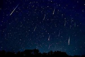 Se aproxima lluvia de meteoritos que llenará el cielo de estrellas fugaces