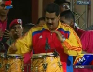 Así bailó y tocó Maduro los timbales (Foto + Video)
