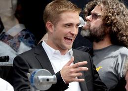 Robert Pattinson habla sobre los fans de Crepúsculo y causa polémica