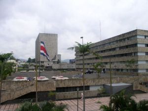 Sala Constitucional de Costa Rica condena al Estado por requisa anal