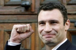 Boxeador Klitschkó anuncia que buscará candidatura a Presidencia de Ucrania