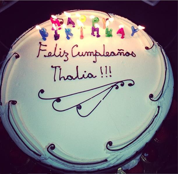  Así celebra Thalía su cumpleaños (Fotos)