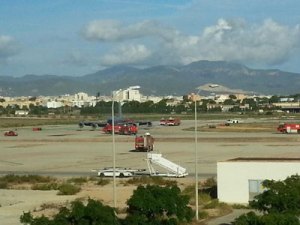 Pérdida de combustible obligó a un avión aterrizar de emergencia en España