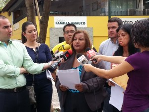 Diputada Dinorah Figuera solicita investigar violaciones a DDHH en Amazonas