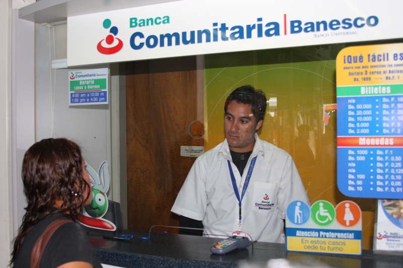 Banesco Banca Comunitaria ha otorgado más de 163.000 microcréditos a emprendedores