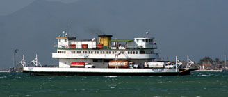 Avería en el ferry “María Libre” deja incomunicada isla de Coche