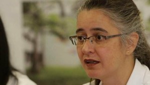 Ministra de Salud: Había fallas con un reactivo para pacientes con VIH, pero ya llegó al país