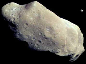 Un asteroide de 15 metros pasó muy cerca de la Tierra este domingo