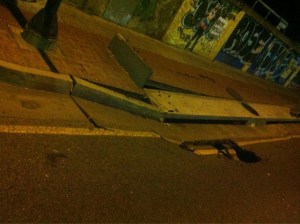 Se hunde la Francisco de Miranda por rotura de tubo frente al Centro Plaza, Chacao sin agua