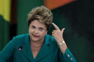 Rousseff aplaza viaje a EEUU por espionaje