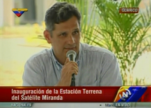 Venezolanos capacitados en China controlarán el satélite Miranda, según Manuel Fernández