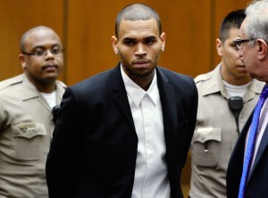 Chris Brown es arrestado por un altercado violento