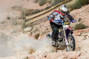 Motociclistas Berti y Di Battista arrancaron la Baja Marruecos