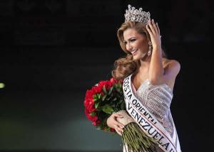 La foto que no habías visto de la nueva Miss Venezuela 2013