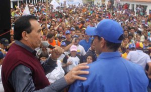 Capriles: El 8D hay dos candidatos, Maduro y el pueblo