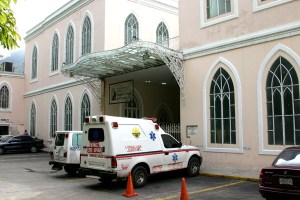 Tras toma de encapuchados aumentan seguridad en el Hospital Vargas